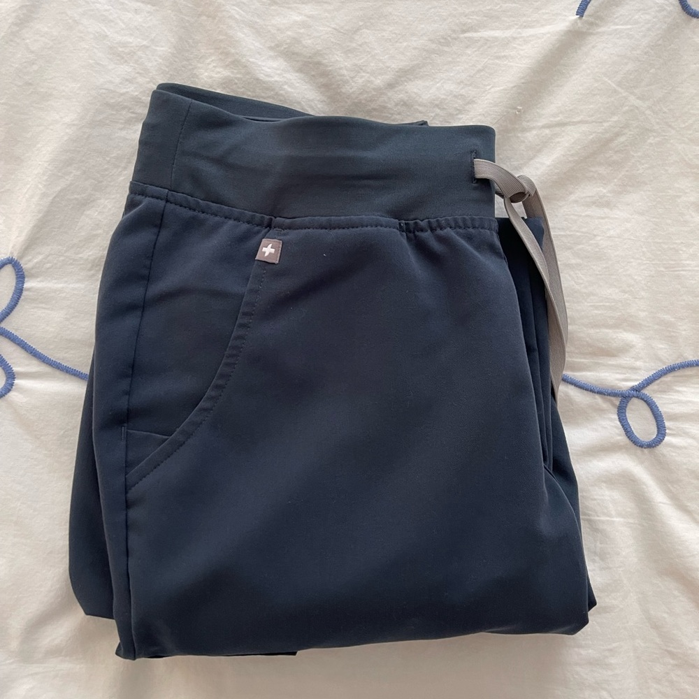 Figs Zamora joggers dark harbor medium petite
